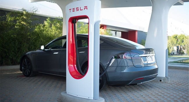 tesla superchargeur